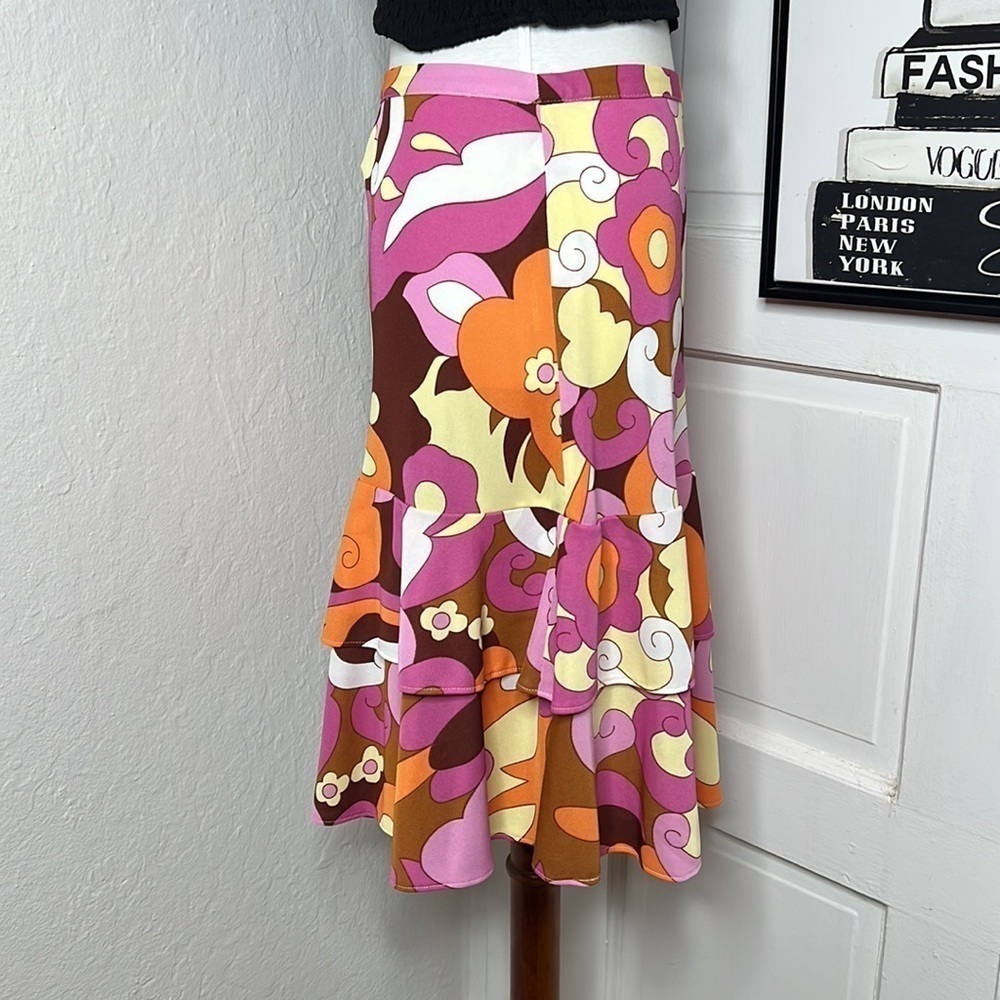 Dolce & Gabbana Floral Print Tiered Skirt Size 42/28/6US - Picture 2 of 9